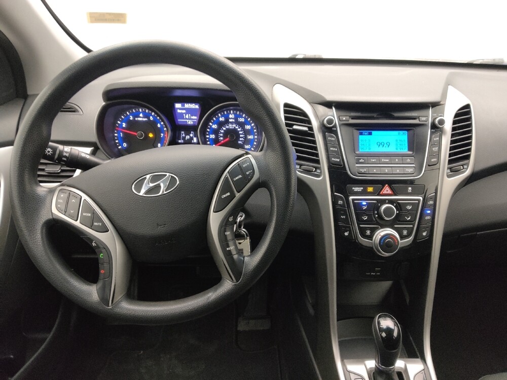 2016 Hyundai Elantra in Springfield, MO 65807 - 18101750 22