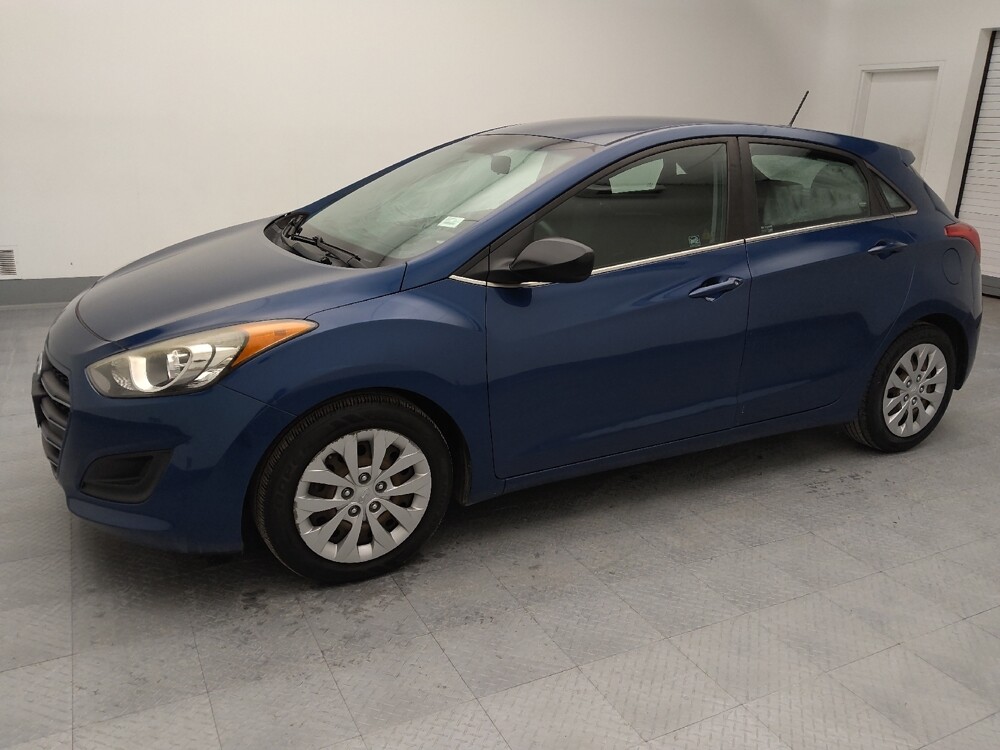 2016 Hyundai Elantra in Springfield, MO 65807 - 18101750 2