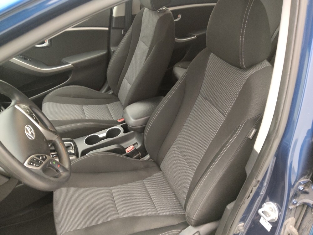 2016 Hyundai Elantra in Springfield, MO 65807 - 18101750 17