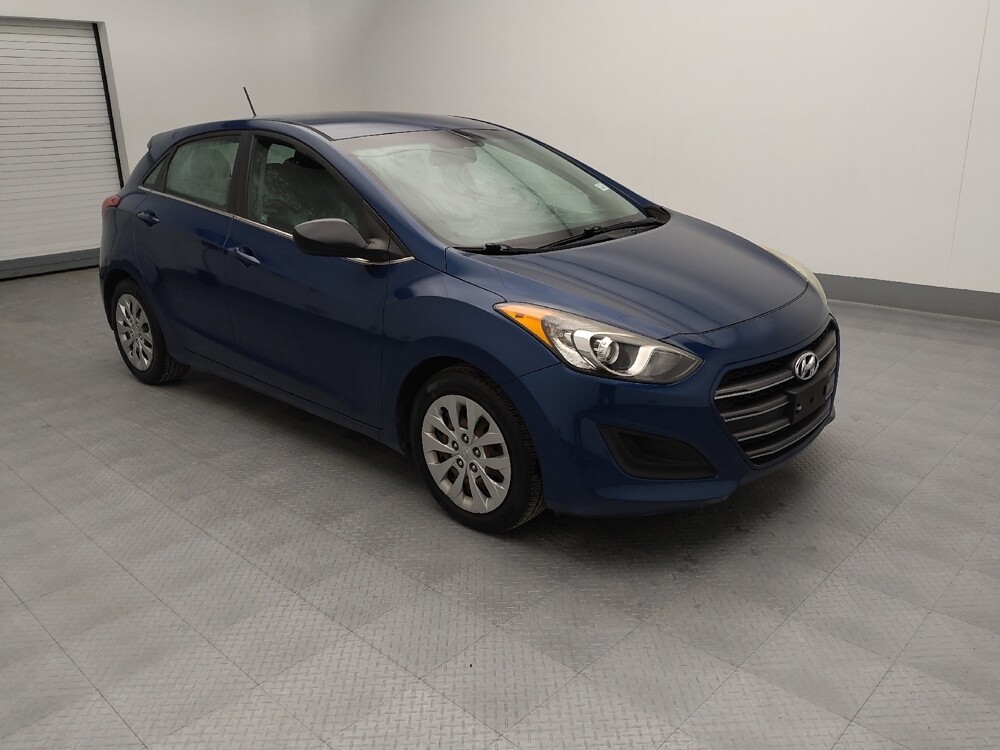 2016 Hyundai Elantra in Springfield, MO 65807 - 18101750 13