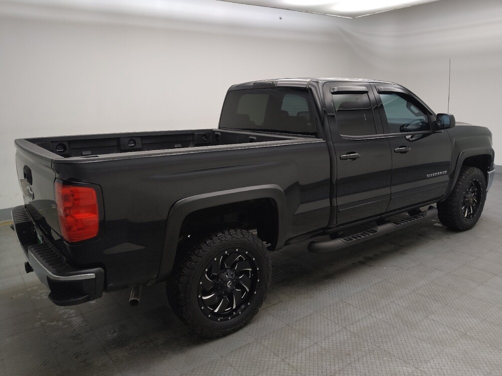 2015 Chevrolet Silverado 1500 in Lombard, IL 60148 - 18101755 10