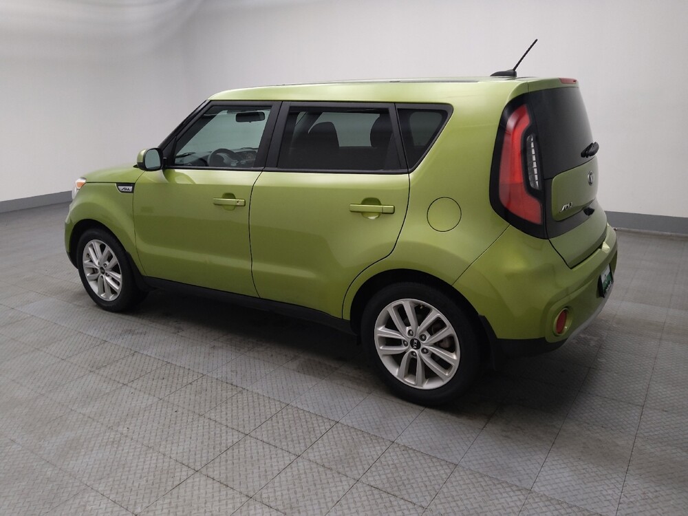 2019 Kia Soul in Des Moines, IA 50310 - 18101756 3