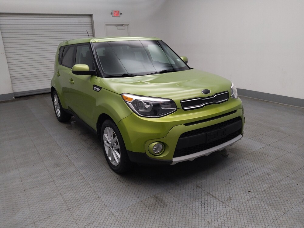 2019 Kia Soul in Des Moines, IA 50310 - 18101756 13