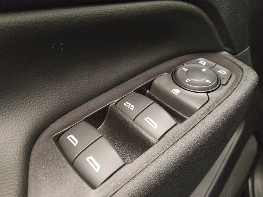 2018 Chevrolet Equinox in Lombard, IL 60148 - 18101758 27