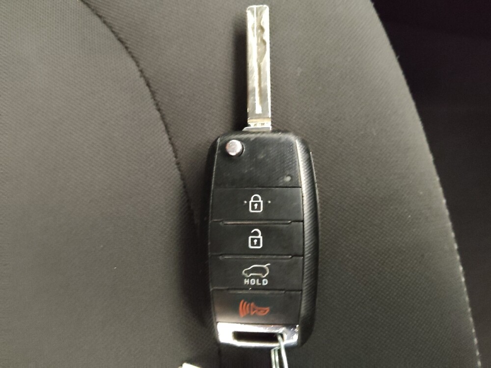 2016 Kia Soul in Midlothian, IL 60445 - 18101761 32