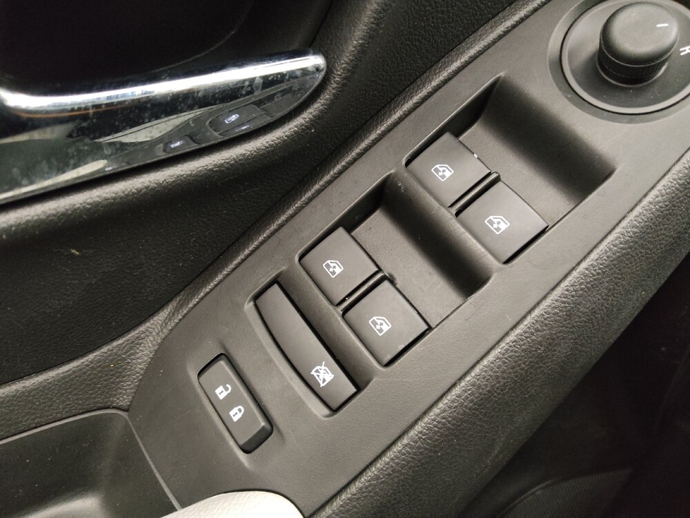 2021 Chevrolet Trax in Lombard, IL 60148 - 18101762 27