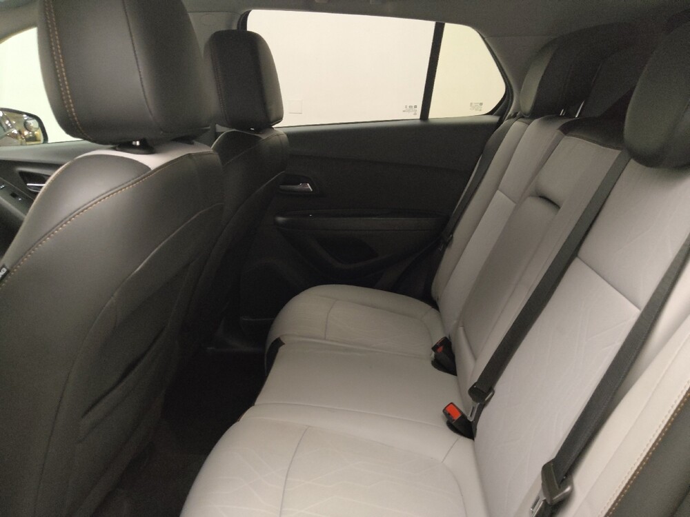 2021 Chevrolet Trax in Lombard, IL 60148 - 18101762 18