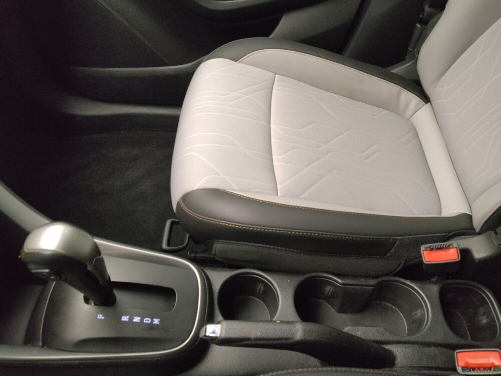 2021 Chevrolet Trax in Lombard, IL 60148 - 18101762 26