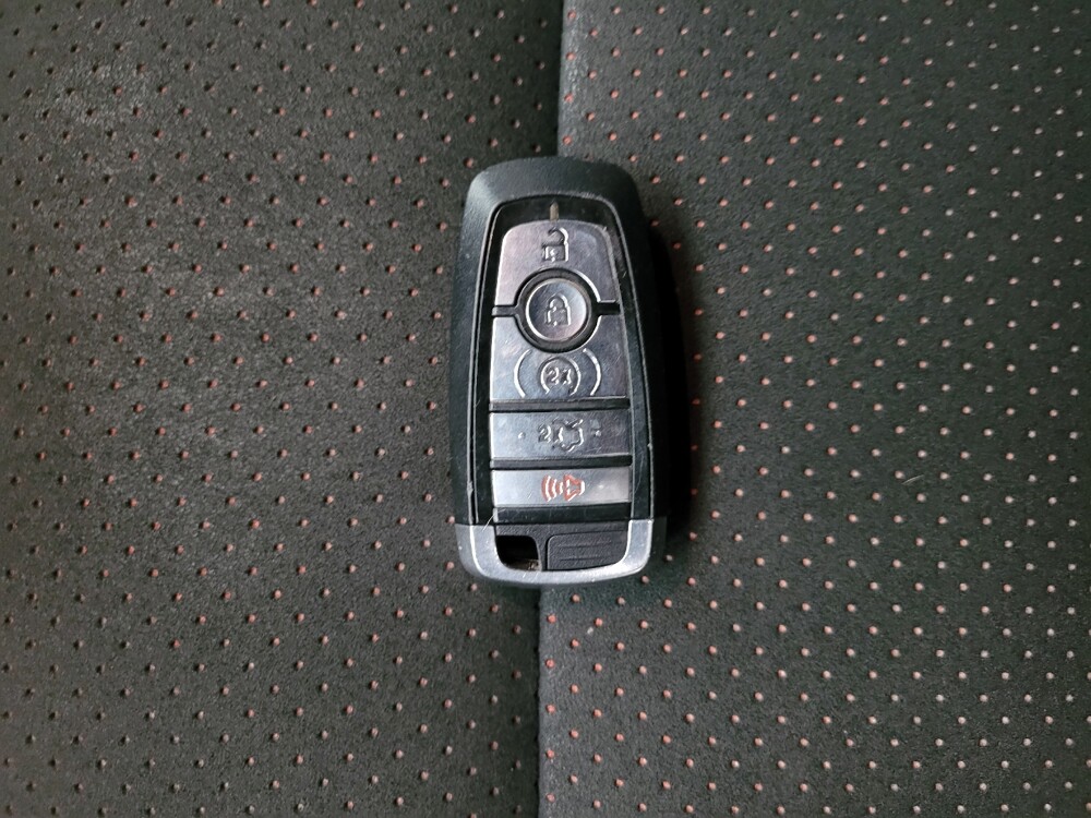 2018 Ford Explorer in Taylor, MI 48180 - 18101767 32