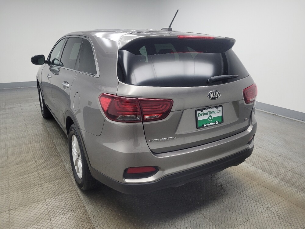 2019 Kia Sorento in Mishawaka, IN 46545 - 18101776 5