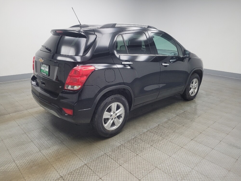 2020 Chevrolet Trax in Indianapolis, IN 46219 - 18101779 10
