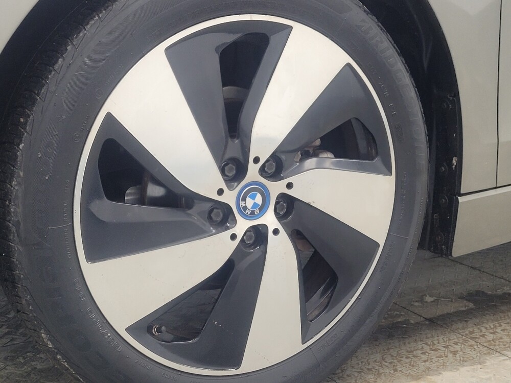 2016 BMW i3 in Huntsville, AL 35816 - 18101781 31