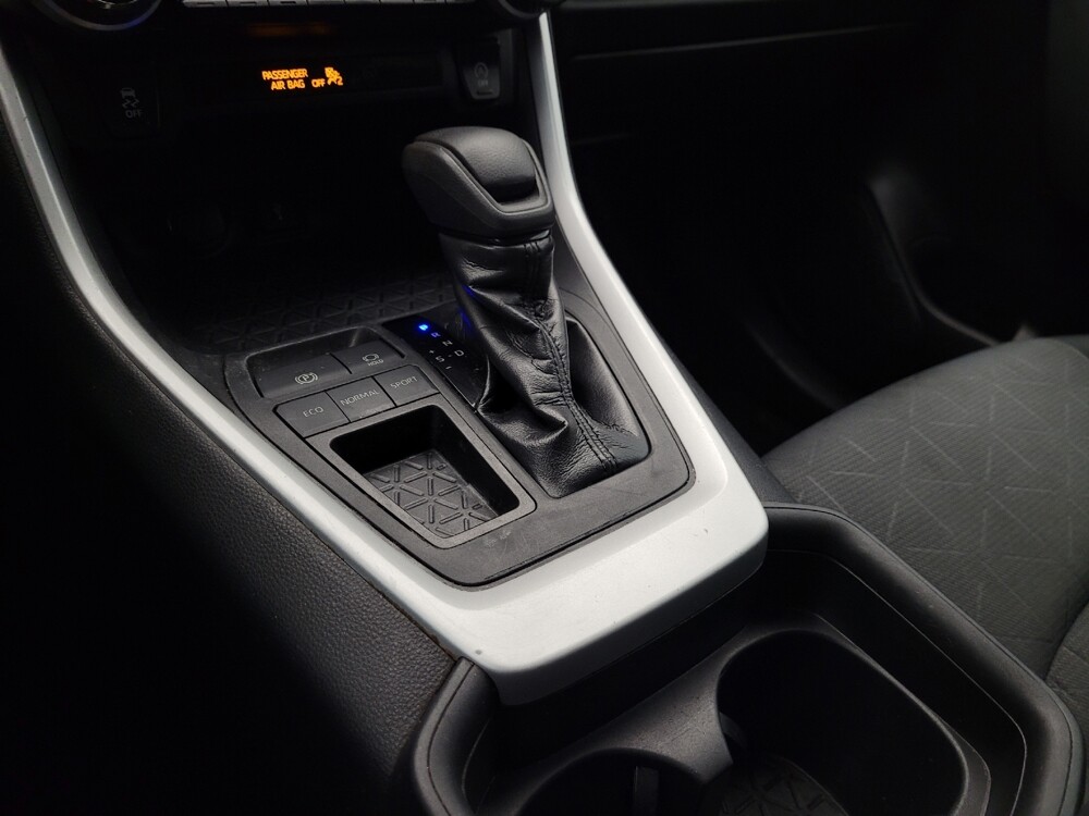 2021 Toyota RAV4 in Phoenix, AZ 85015 - 18101782 26