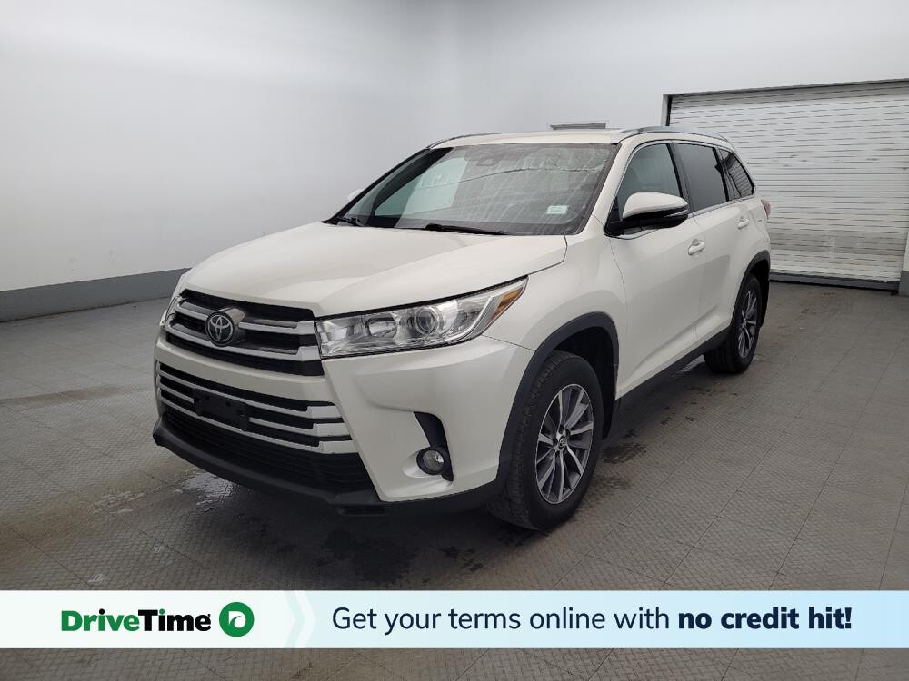 2019 Toyota Highlander in New Castle, DE 19720 - 18101784