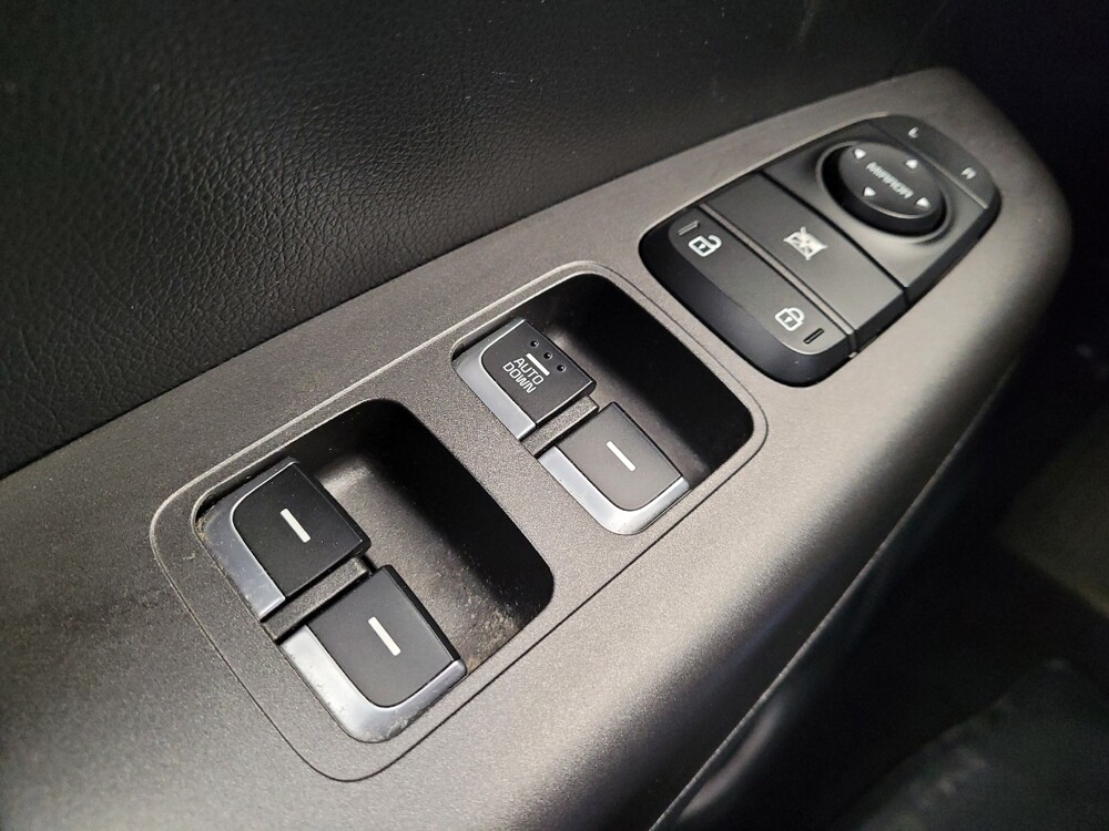 2021 Kia Sportage in Miamisburg, OH 45342 - 18101785 27