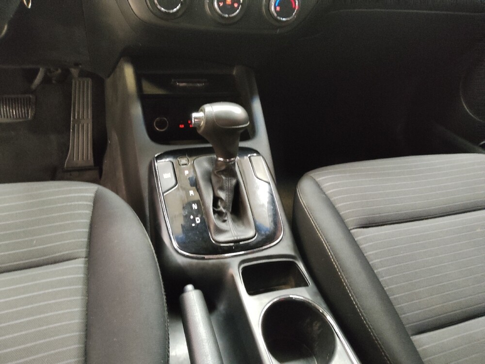 2017 Kia Forte in Fairfield, OH 45014 - 18101786 26