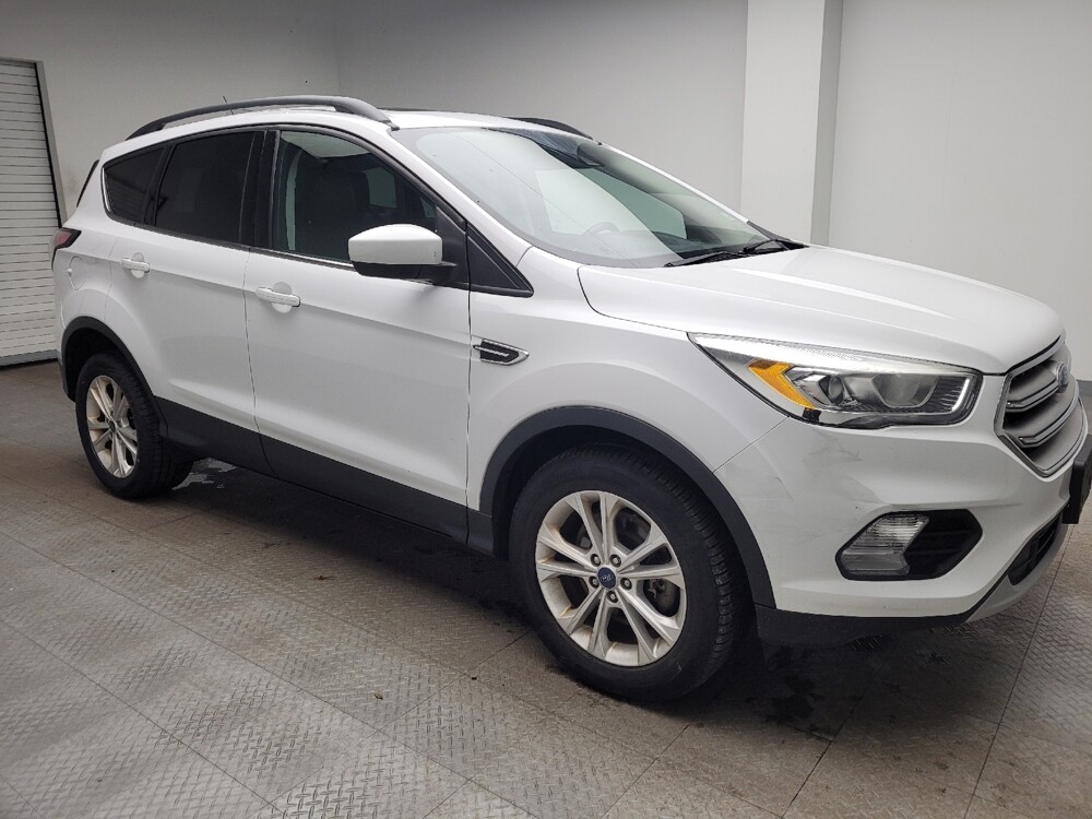 2018 Ford Escape in Taylor, MI 48180 - 18101789 11