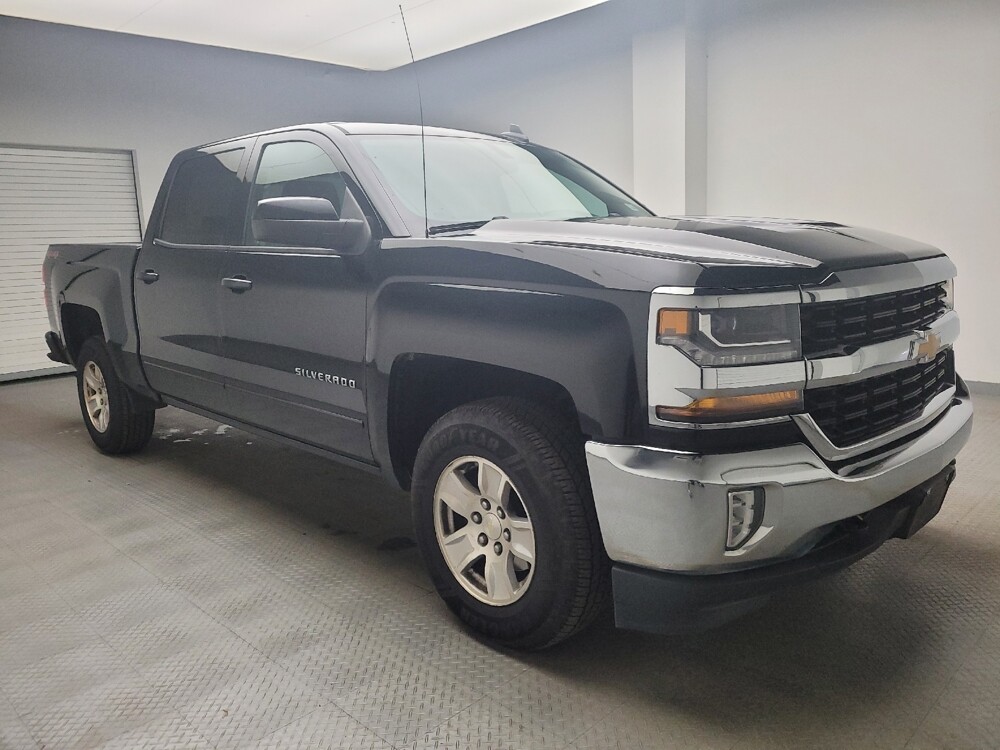 2017 Chevrolet Silverado 1500 in Taylor, MI 48180 - 18101791 11
