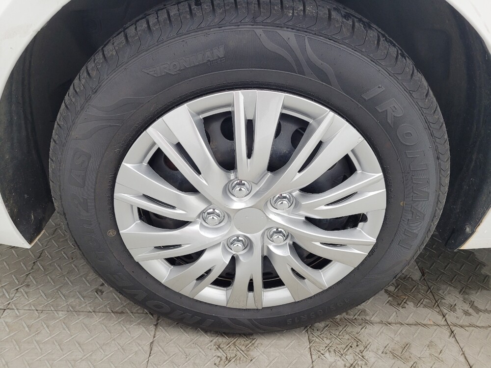 2017 Chevrolet Sonic in Greenville, SC 29607 - 18101793 31