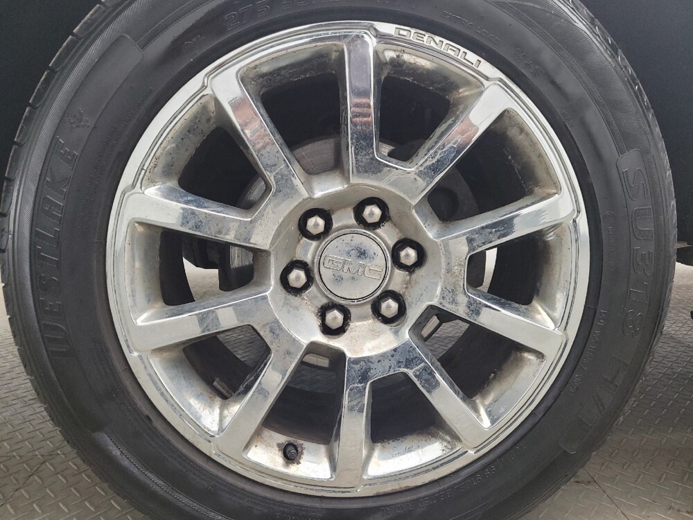 2015 GMC Yukon XL in Taylor, MI 48180 - 18101795 31