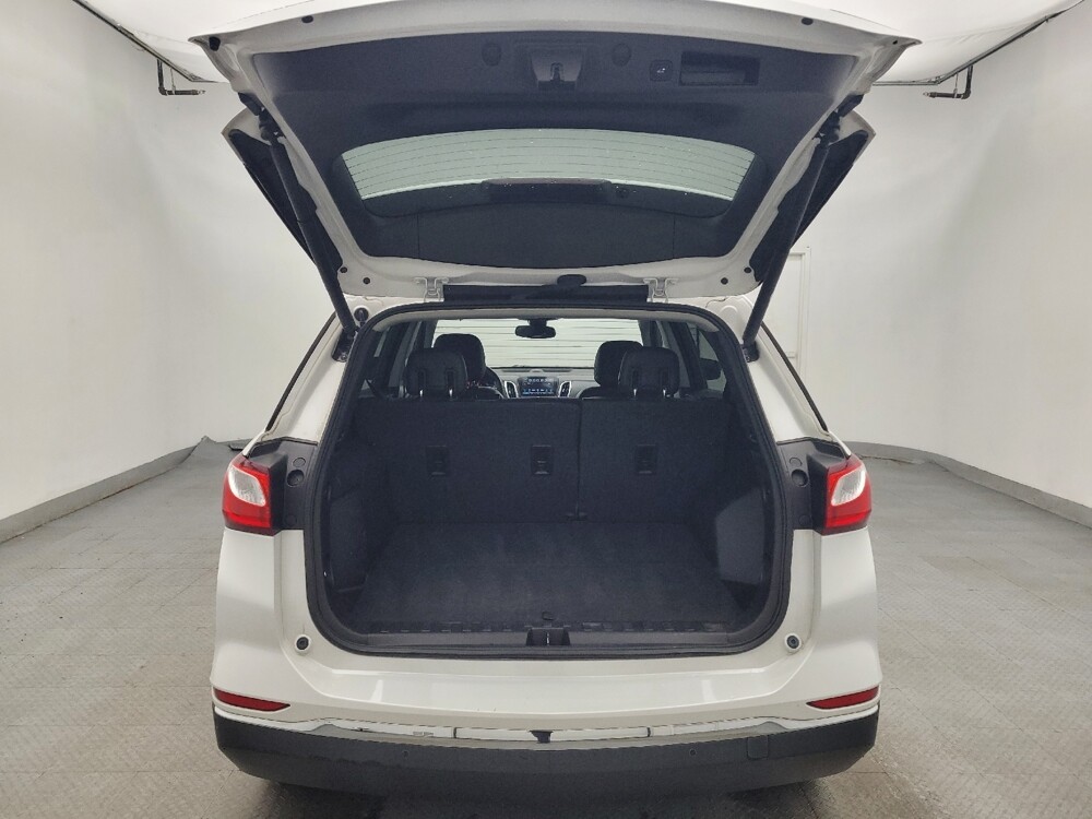 2018 Chevrolet Equinox in Greenville, SC 29607 - 18101802 29