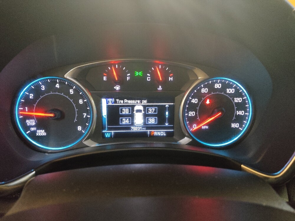 2018 Chevrolet Equinox in Greenville, SC 29607 - 18101802 23