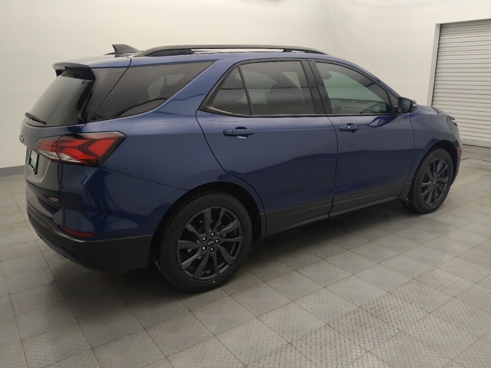 2022 Chevrolet Equinox in Houston, TX 77034 - 18101806 10