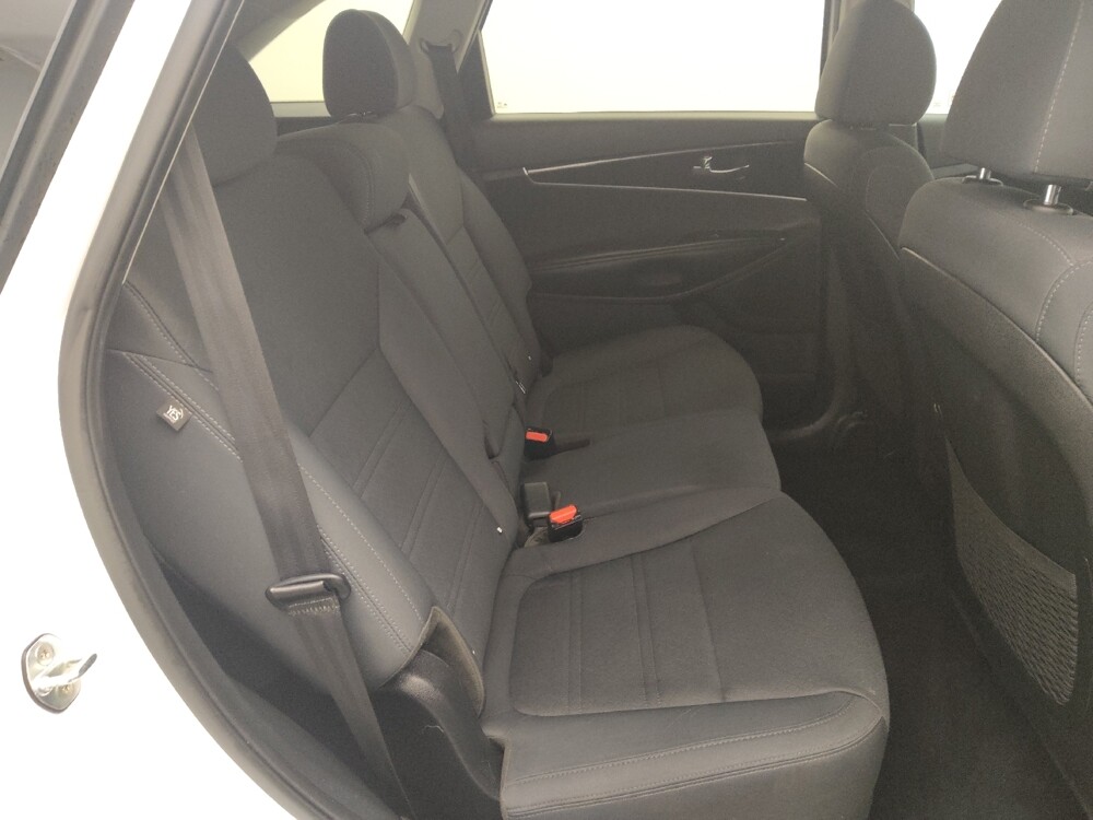 2020 Kia Sorento in Live Oak, TX 78233 - 18101809 19