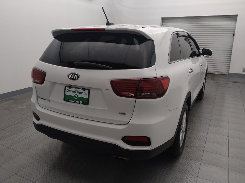 2020 Kia Sorento in Live Oak, TX 78233 - 18101809 7
