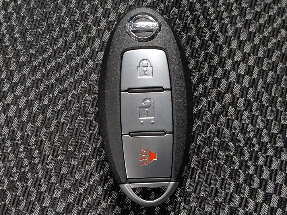 2018 Nissan Rogue Sport in Houston, TX 77034 - 18101810 32