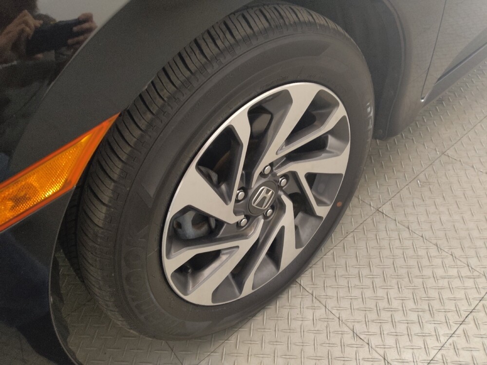 2018 Honda Civic in New Castle, DE 19720 - 18101819 31