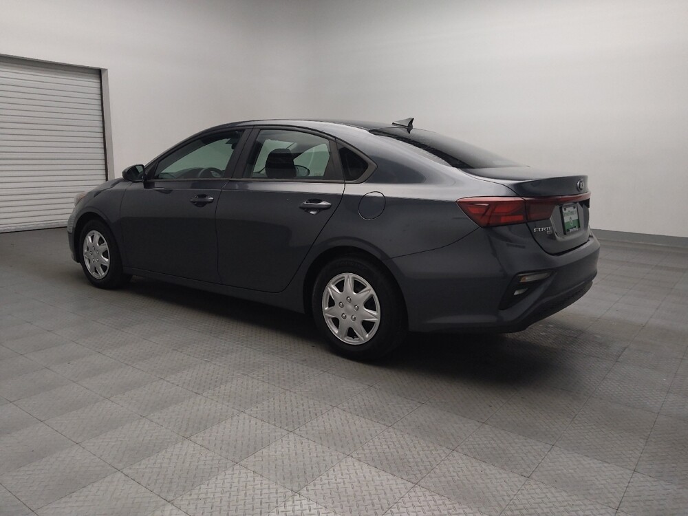 2019 Kia Forte in Oklahoma City, OK 73139 - 18101827 5