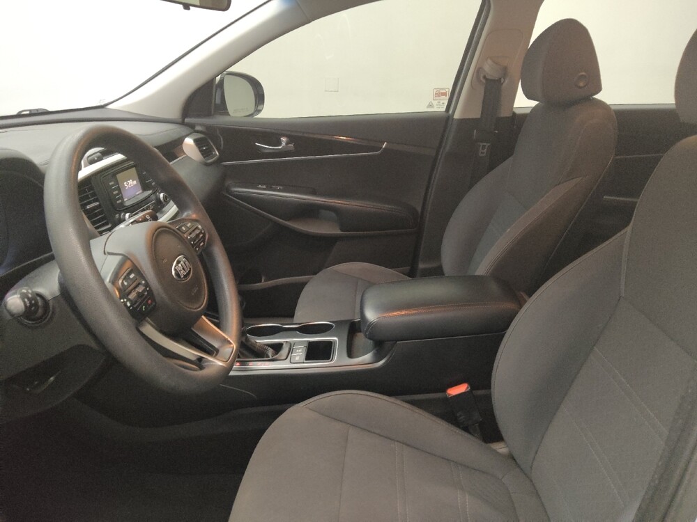 2018 Kia Sorento in Lombard, IL 60148 - 18101844 17