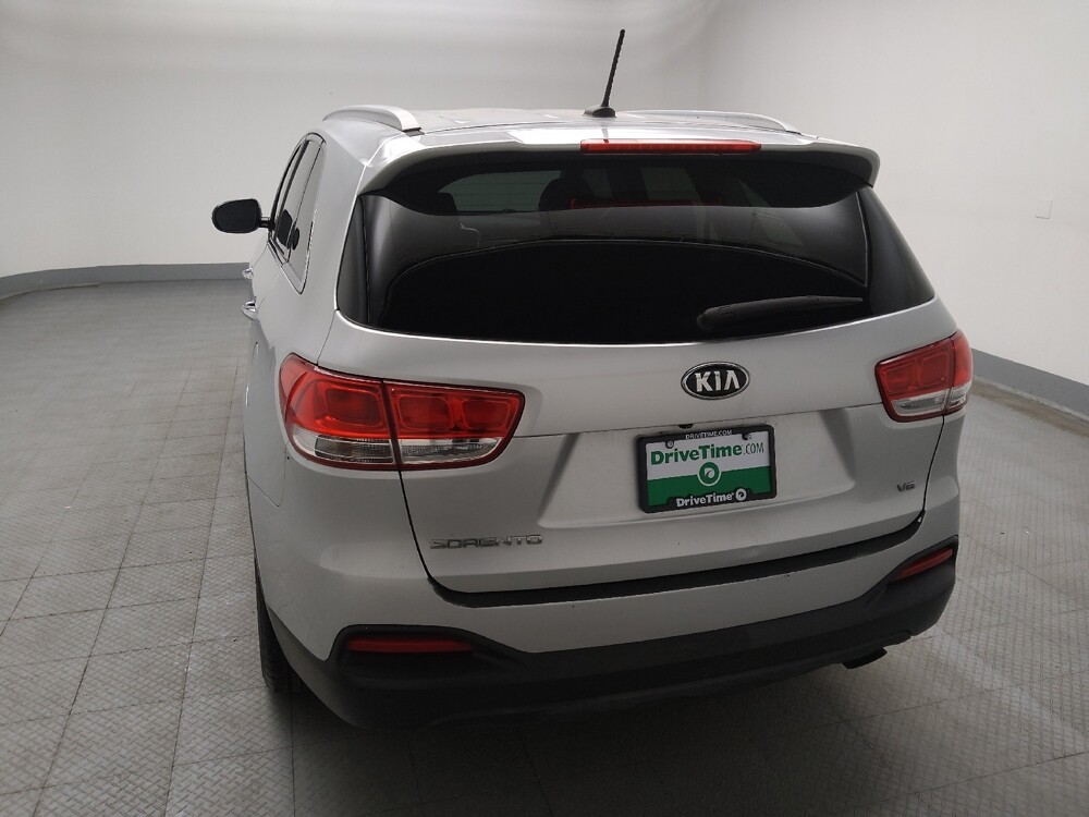 2018 Kia Sorento in Lombard, IL 60148 - 18101844 6