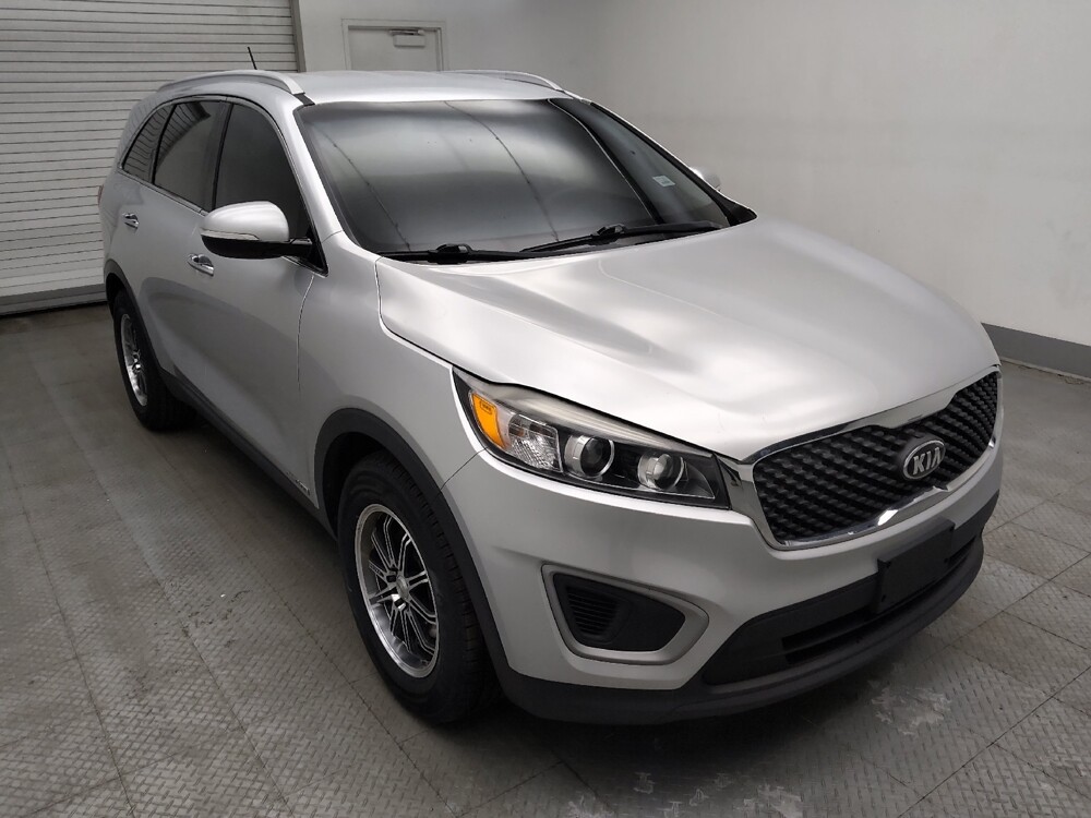 2018 Kia Sorento in Lombard, IL 60148 - 18101844 13