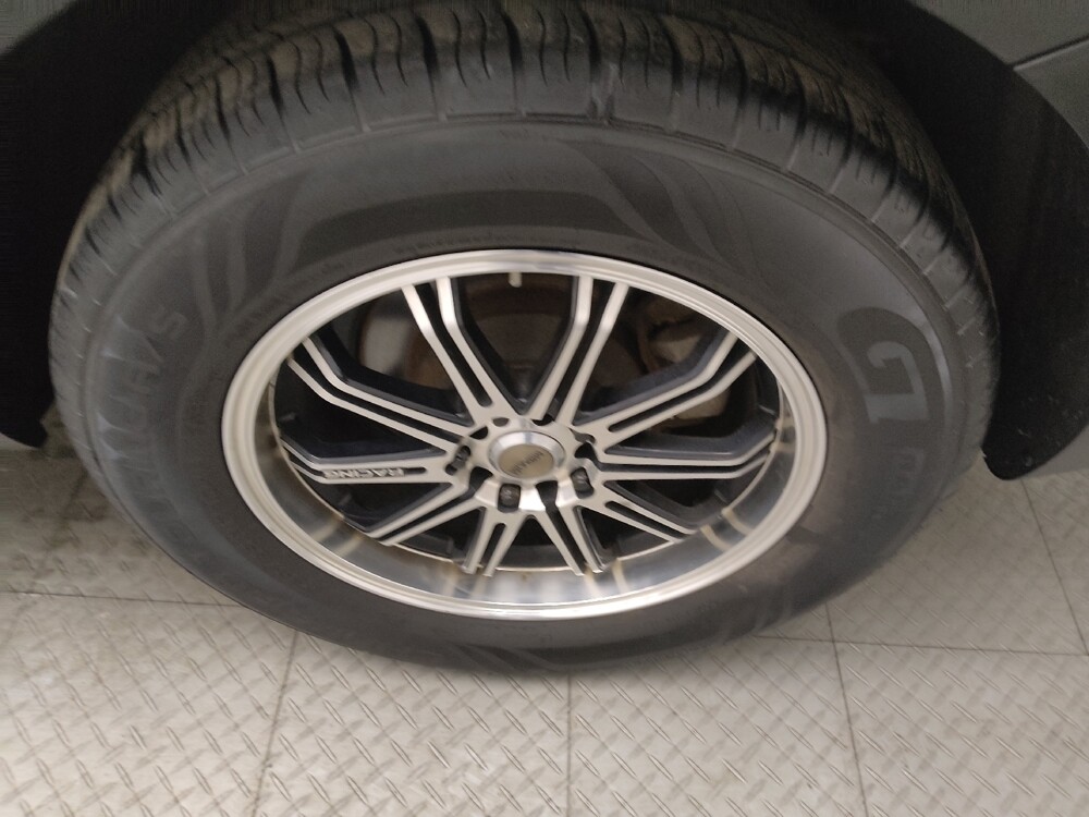 2018 Kia Sorento in Lombard, IL 60148 - 18101844 31