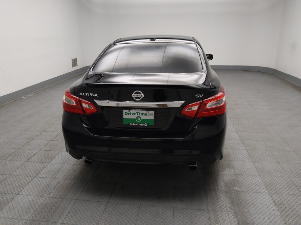 2017 Nissan Altima in Midlothian, IL 60445 - 18101846 7