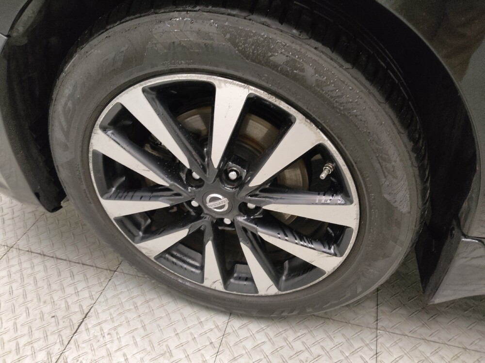 2017 Nissan Altima in Midlothian, IL 60445 - 18101846 31