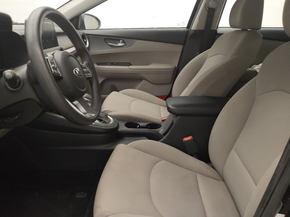 2020 Kia Forte in Midlothian, IL 60445 - 18101847 17