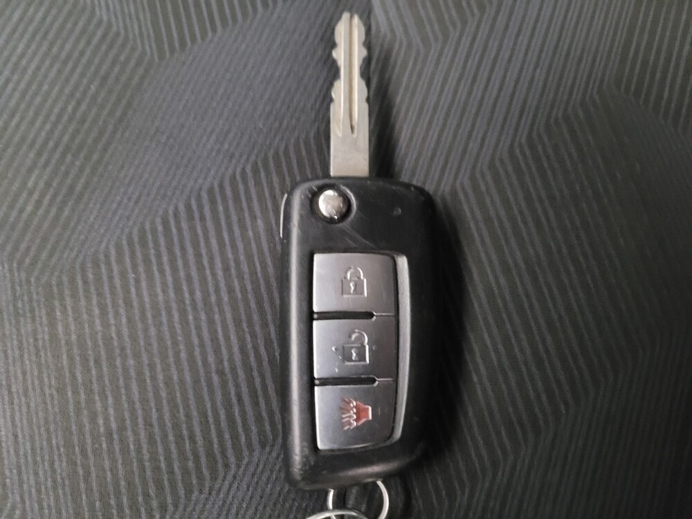 2016 Nissan Rogue in Downey, CA 90241 - 18101850 32