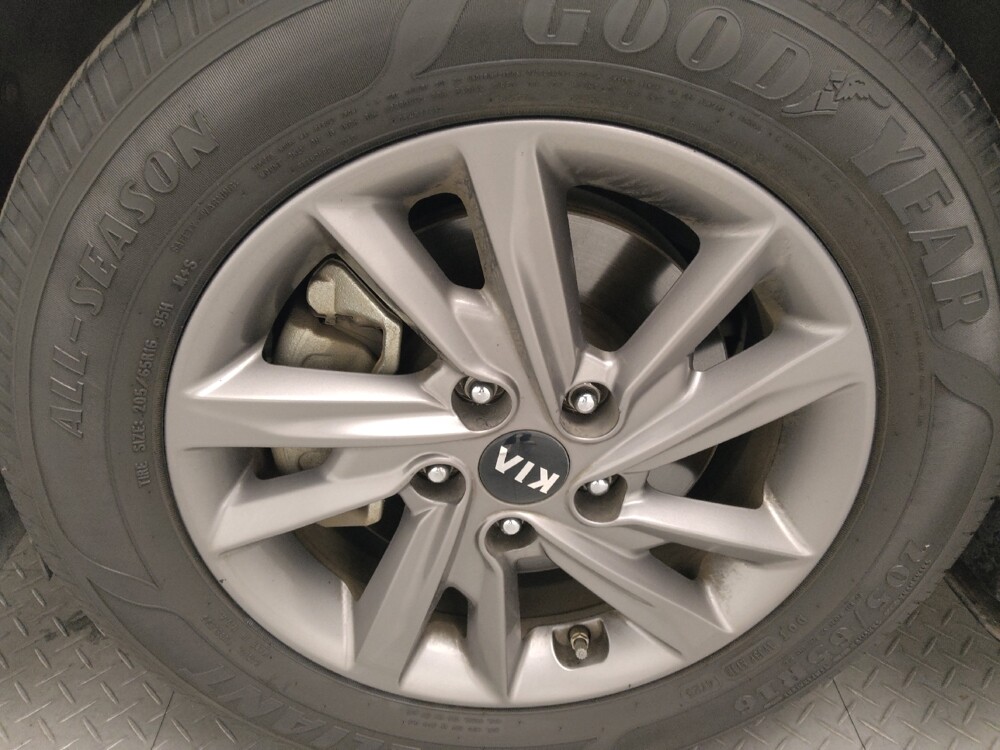 2020 Kia Optima in Oklahoma City, OK 73139 - 18101851 31