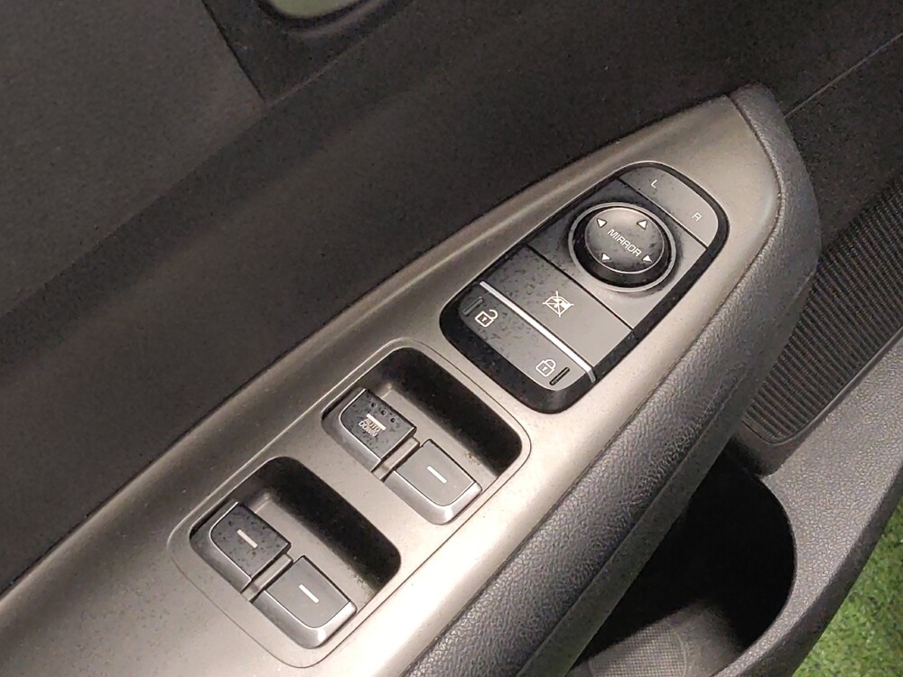 2020 Kia Optima in Oklahoma City, OK 73139 - 18101851 27