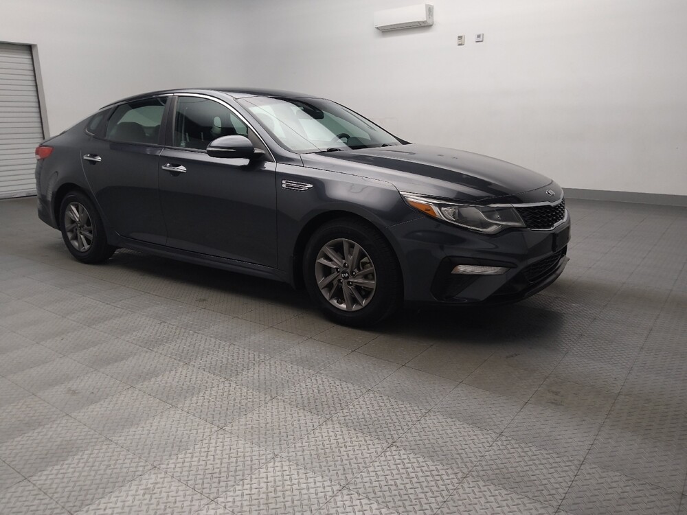 2020 Kia Optima in Oklahoma City, OK 73139 - 18101851 13