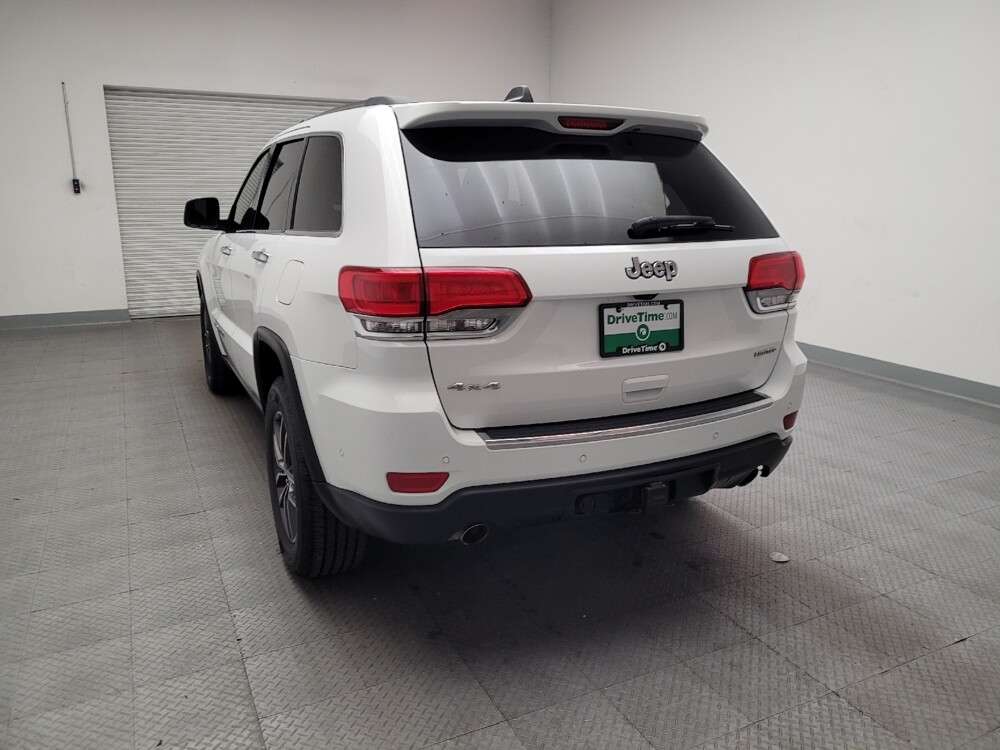 2018 Jeep Grand Cherokee in Montclair, CA 91763 - 18101852 6