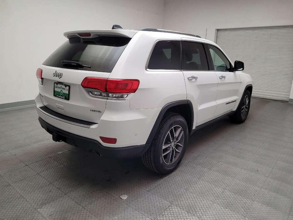 2018 Jeep Grand Cherokee in Montclair, CA 91763 - 18101852 9