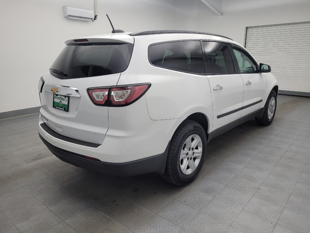 2017 Chevrolet Traverse in Lexington, KY 40509 - 18101857 9