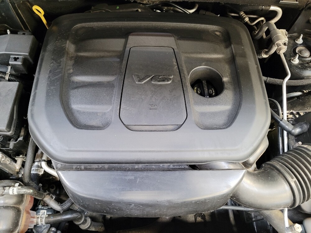 2019 Dodge Durango in Montclair, CA 91763 - 18101858 30