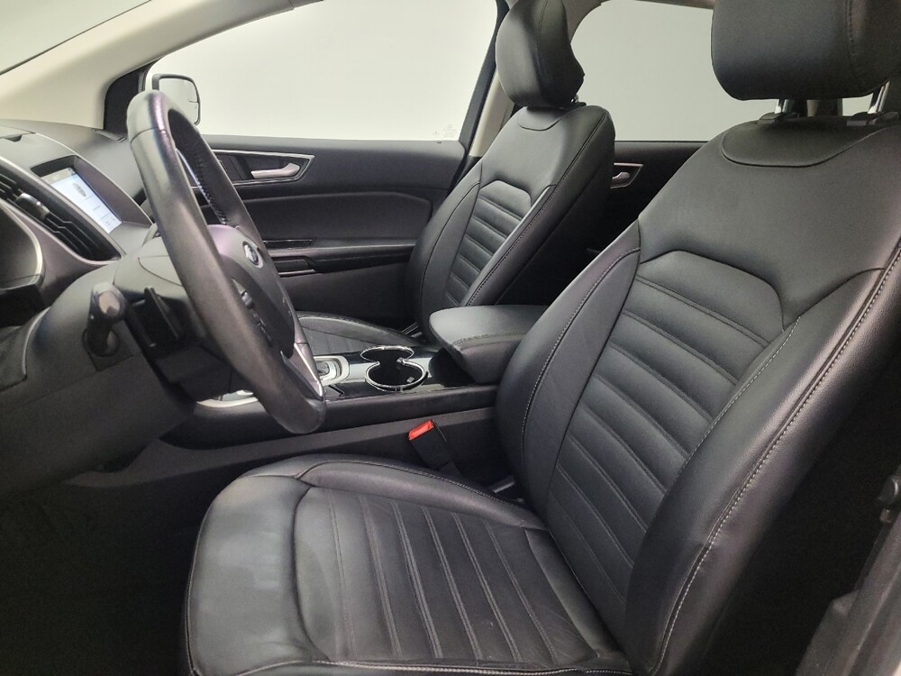 2017 Ford Edge in Glendale, AZ 85301 - 18101859 17