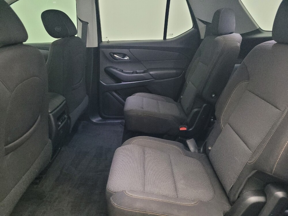 2020 Chevrolet Traverse in Jacksonville, FL 32210 - 18101863 18