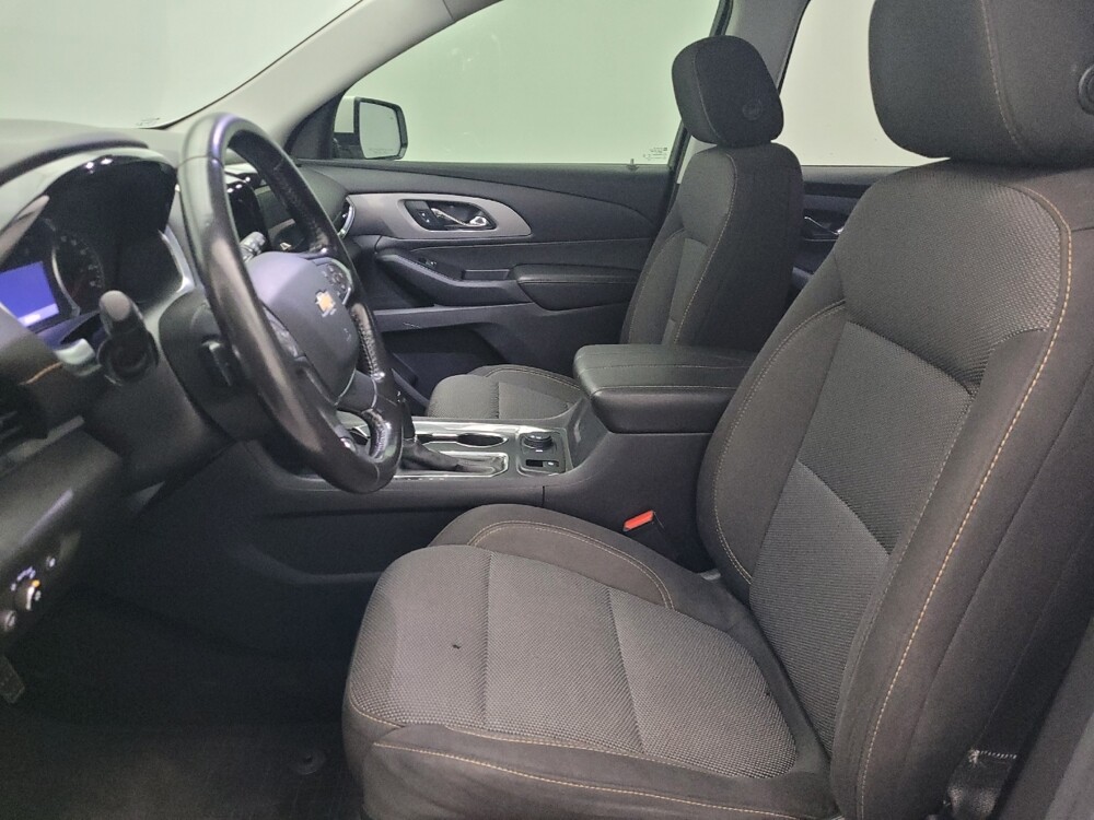 2020 Chevrolet Traverse in Jacksonville, FL 32210 - 18101863 17